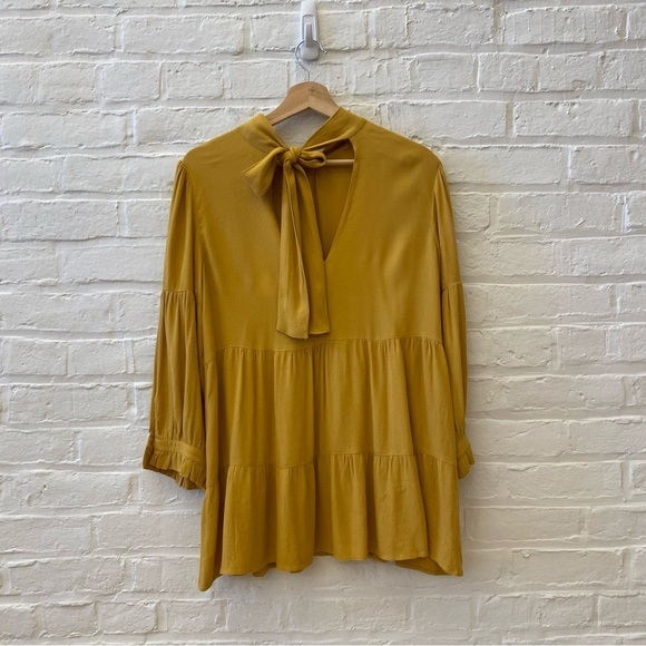 ⭐️ 2 for $25 • Anthropologie || Maeve Goldie High Neck Tiered Tunic Gold S - Picture 3 of 7